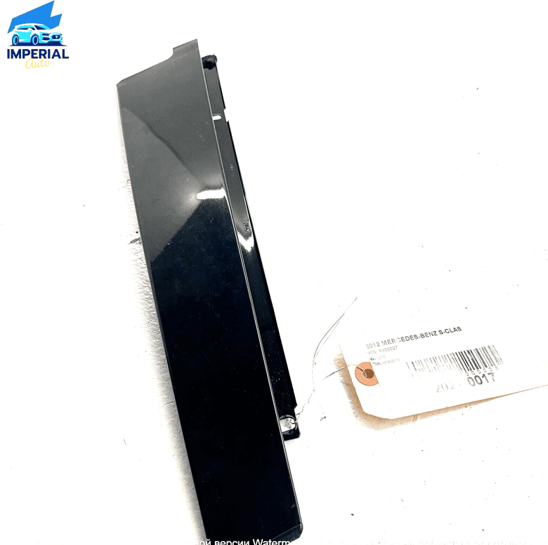 2008-2013 MERCEDES S550 W221 FRONT DRIVER SIDE DOOR WINDOW APPLIQUE MOLDING