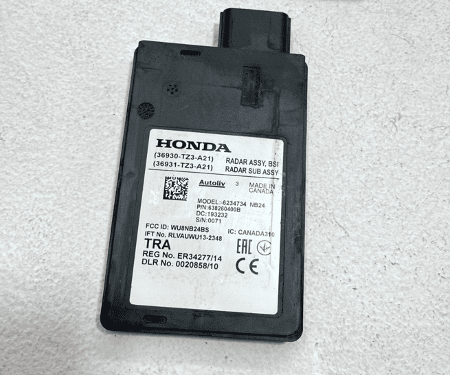 2018-2019-2020 ACURA TLX BLIND SPOT RADAR CONTROL MODULE REAR RIGHT SIDE OE