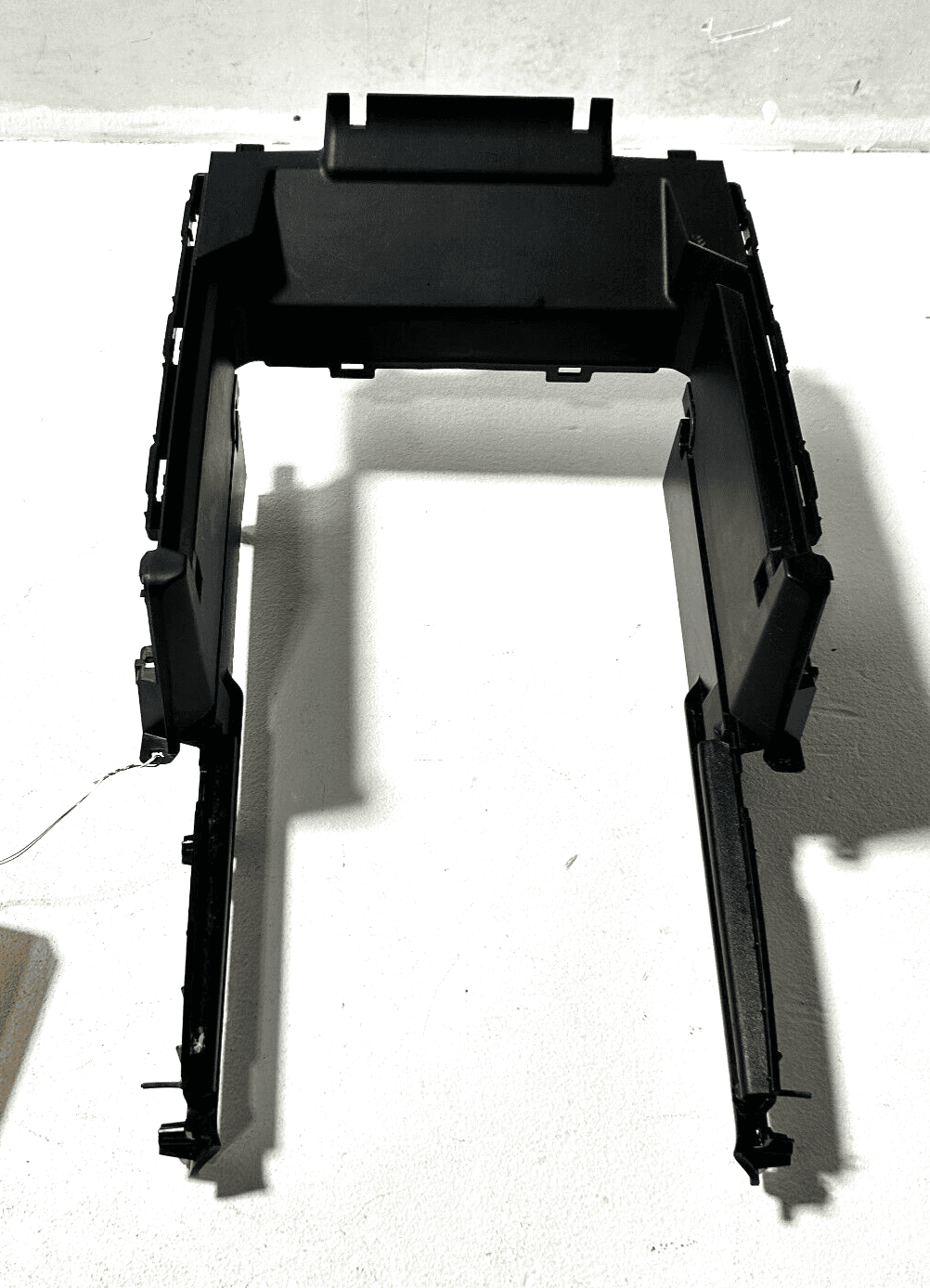 17-20 ACURA MDX FRONT CENTRAL CONSOLE STORAGE BOX OEM