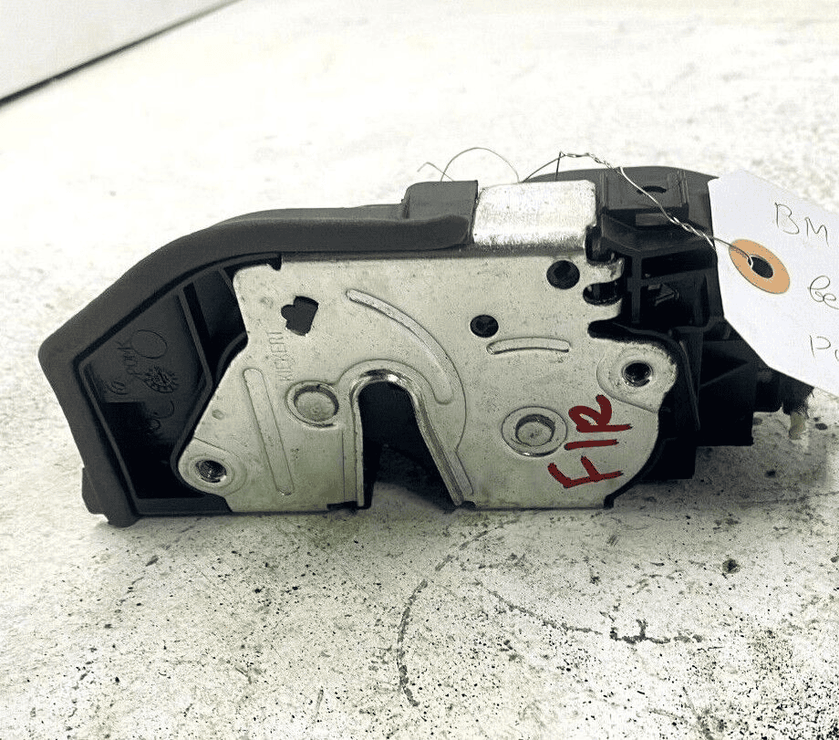FRONT RIGHT DOOR LATCH LOCK ACTUATOR 7229458 2016 2017 2018 BMW 340 XI F30 
