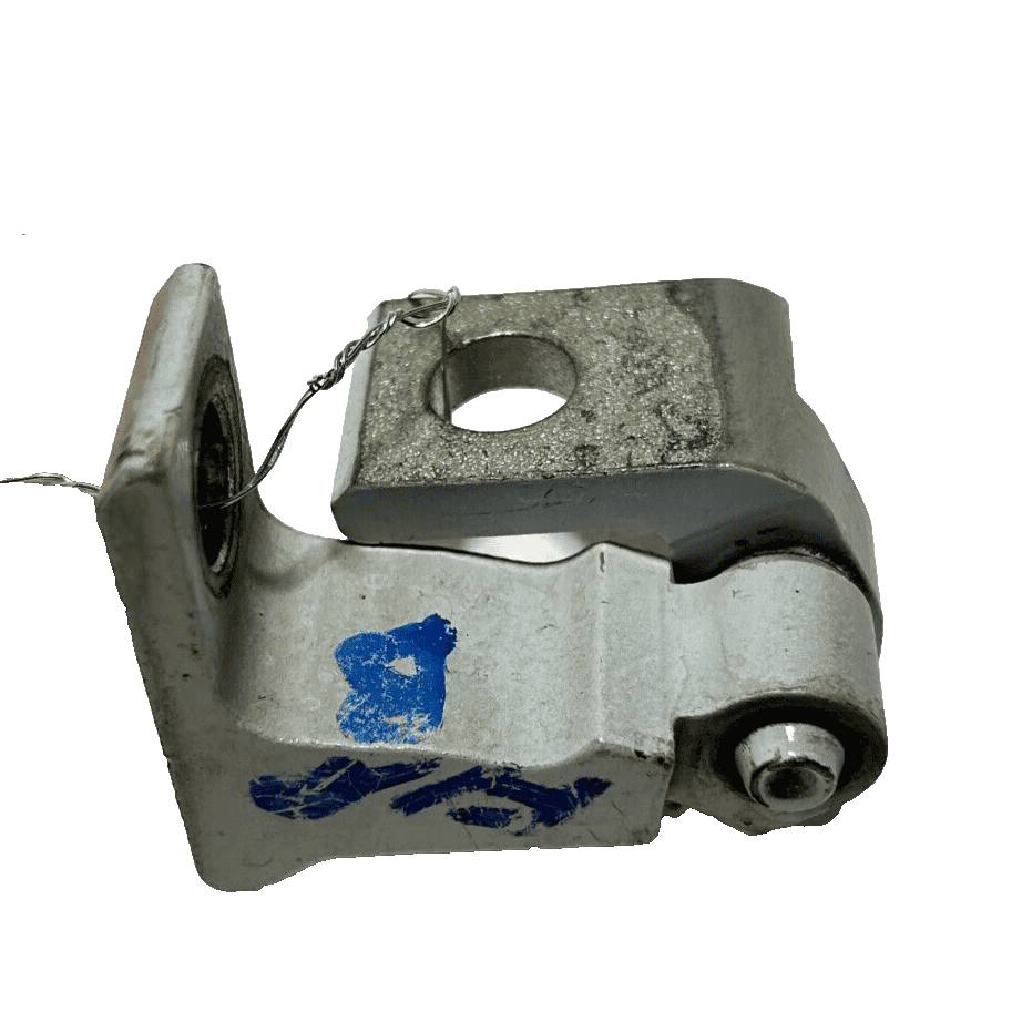 VOLKSWAGEN JETTA 19-23 FRONT RIGHT PASSENGER SIDE UPPER OR LOWER DOOR HINGE