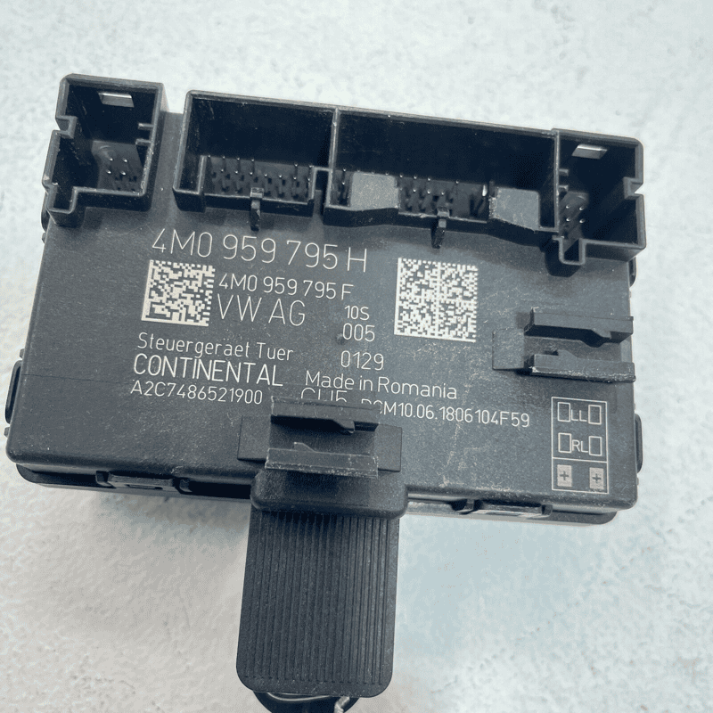 2018-2019 AUDI Q7 DOOR CONTROL MODULE REAR RIGHT PASSENGER SIDE OEM