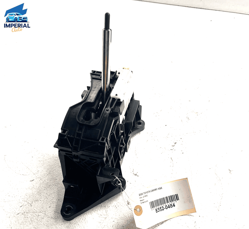 Toyota Camry XSE 2018-2023 Automatic Transmission Shift Lever Gear OEM 1PCS