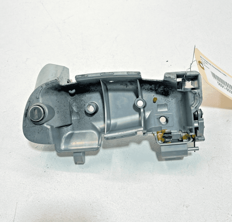2010-2016 PORSCHE PANAMERA FRONT DRIVER DOOR HANDLE BRACKET & LOCK CYLINDER