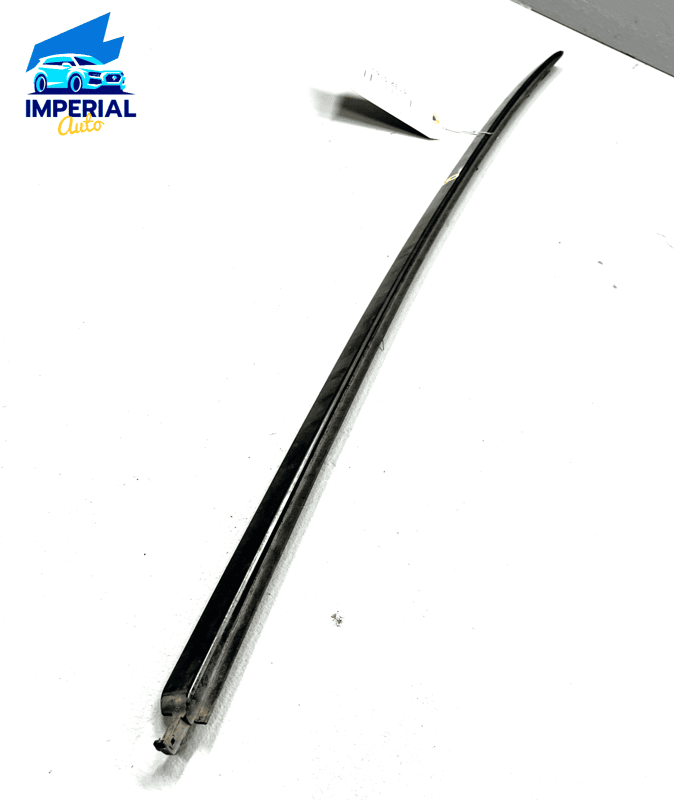 2018 - 2023 TOYOTA CAMRY XSE Front Right Side A Pillar Reveal Molding OEM