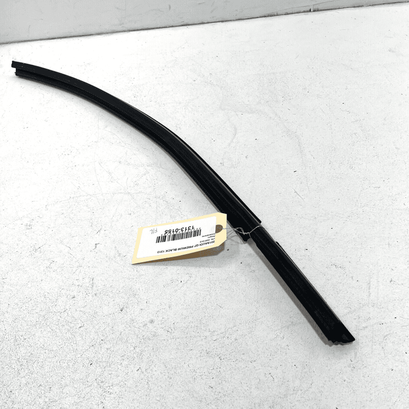 Front Left Door Window Inner Belt Weatherstrip Seal AUDI Q7 2017-2023 OEM
