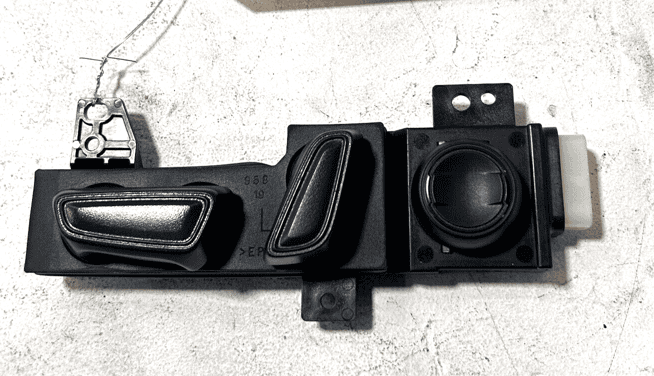 18-22 TOYOTA CAMRY FRONT LEFT DRIVER SIDE SEAT ADJUST CONTROL SWITCH OEM