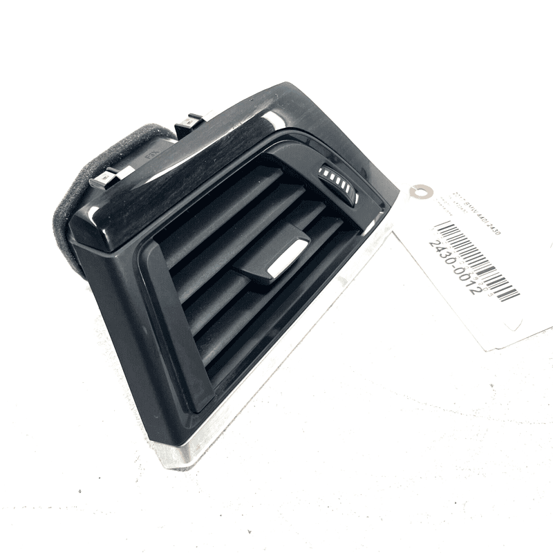 17-20 BMW 440i 440 F32 DASH DRIVER SIDE BEZEL MOLDING TRIM & AIR VENT GRILL