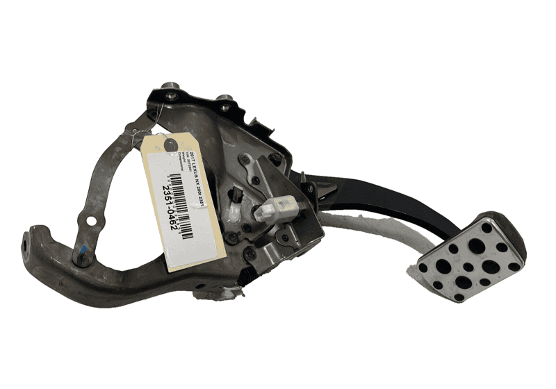 2015 - 2017 LEXUS NX200T NX300H BRAKE STOP PEDAL ASSEMBLY w/ PAD OEM
