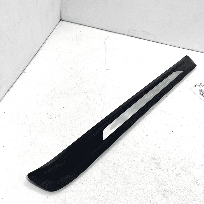 Front Left / Driver Side Door Sill Scuff Kick Plate BMW 440I 2017-2019 OEM