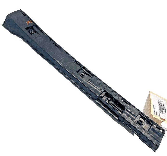 2017-2020 BMW 440i REAR PASSENGER SIDE SILL MOLDING LEDGE BRACKET SUPPORT O
