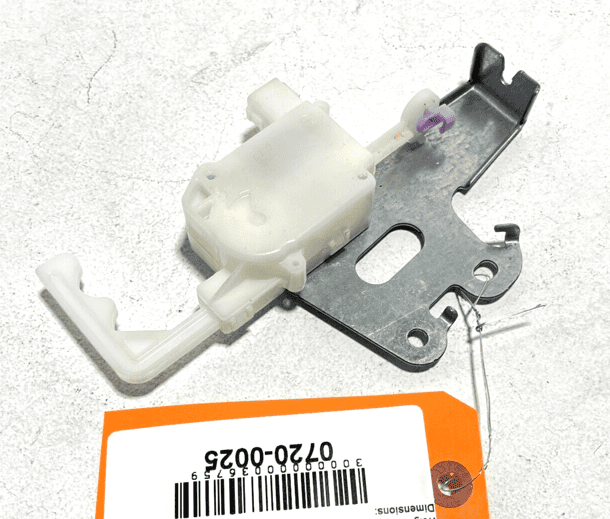 2015-2020 ACURA TLX A-SPEC BRACKET & DOOR LOCK LATCH ACTUATOR FUEL FILLER O