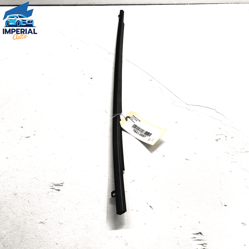 2023 MAZDA CX-50 REAR LEFT DRIVER DOOR WINDOW BELT MOLDING WHEATHERSTRIP OE