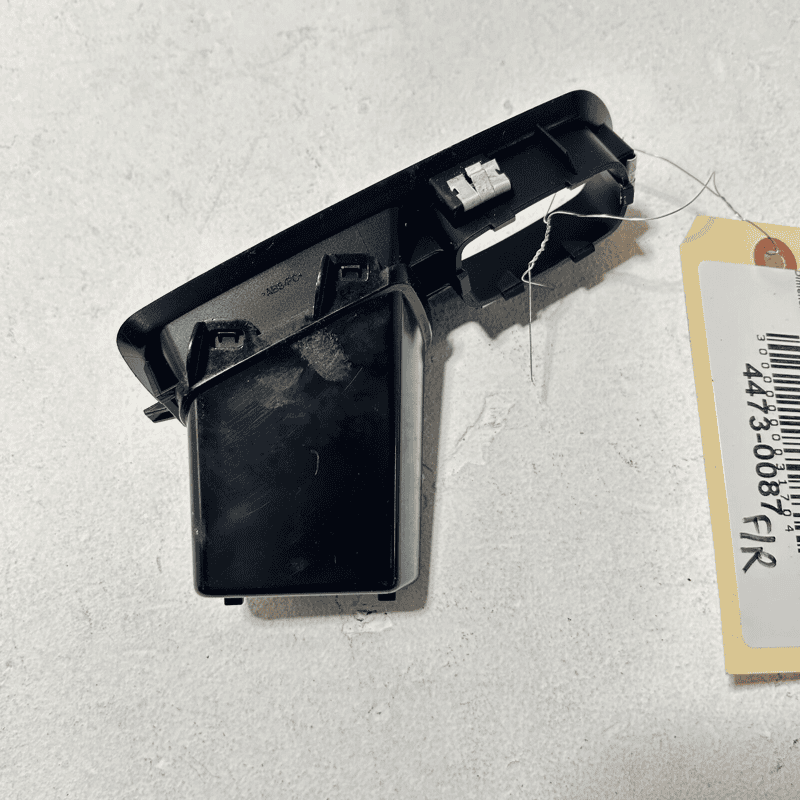 12-16 PORSCHE PANAMERA S HYBRID Front Right DOOR Switch TRIM/ Bezel/ Storag