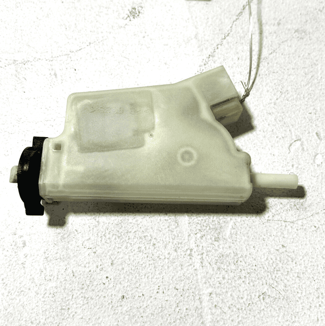 2014 - 2017 INFINITI QX50 GAS FUEL FILLER TANK DOOR LOCK LATCH ACTUATOR OEM