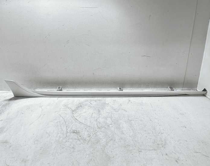 2019-2020 ACURA TLX A-SPEC RIGHT PASSENGER SIDE SKIRT ROCKER PANEL MOLDING 