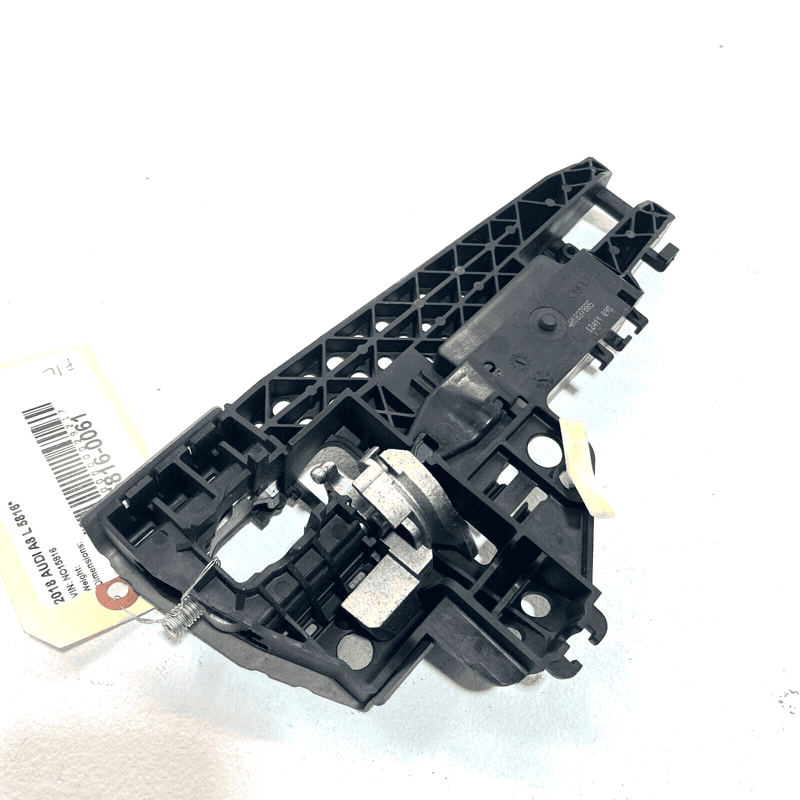 11-18 AUDI A8 QUATTRO FRONT LEFT DRIVER SIDE OUTER HANDLE BASE BRACKET MOUN