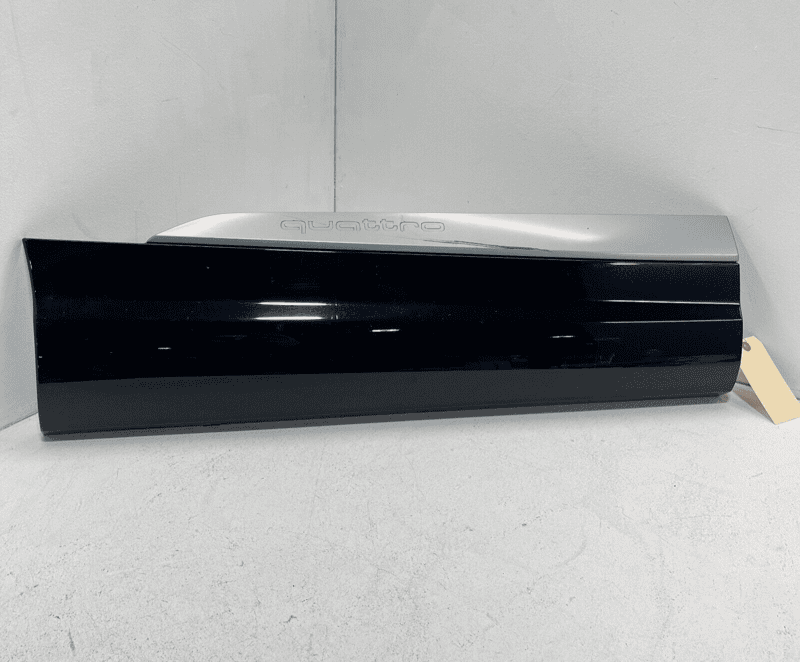 2017-2018-2019 AUDI Q7 REAR RIGHT PASSENGER DOOR LOWER MOLDING TRIM BLACK O