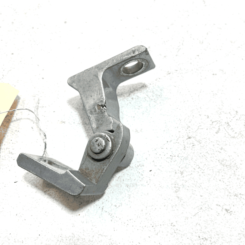 2011 - 2018 PORSCHE CAYENNE REAR RIGHT PASSENGER SIDE LOWER DOOR HINGE OEM