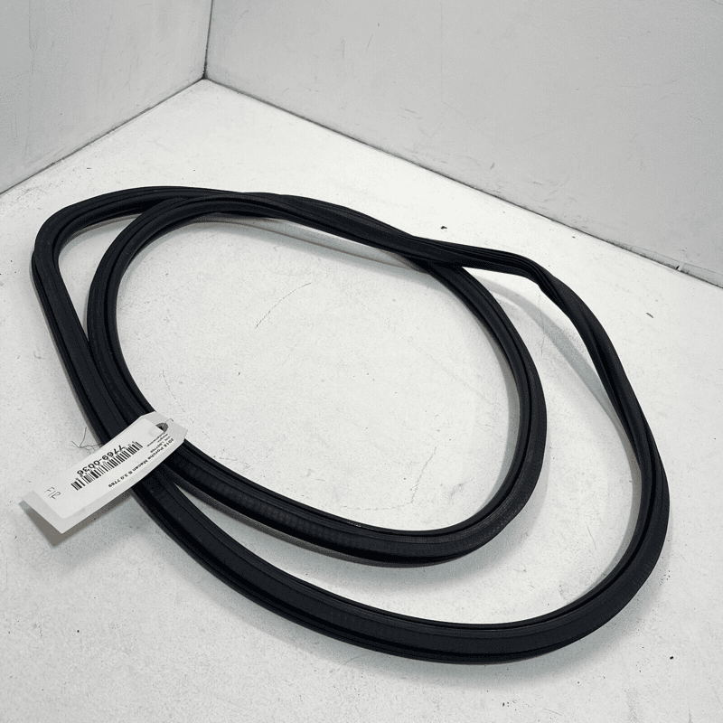 15-22 PORSCHE MACAN FRONT RIGHT OR LEFT SIDE DOOR BODY WEATHERSTRIP SEAL OE