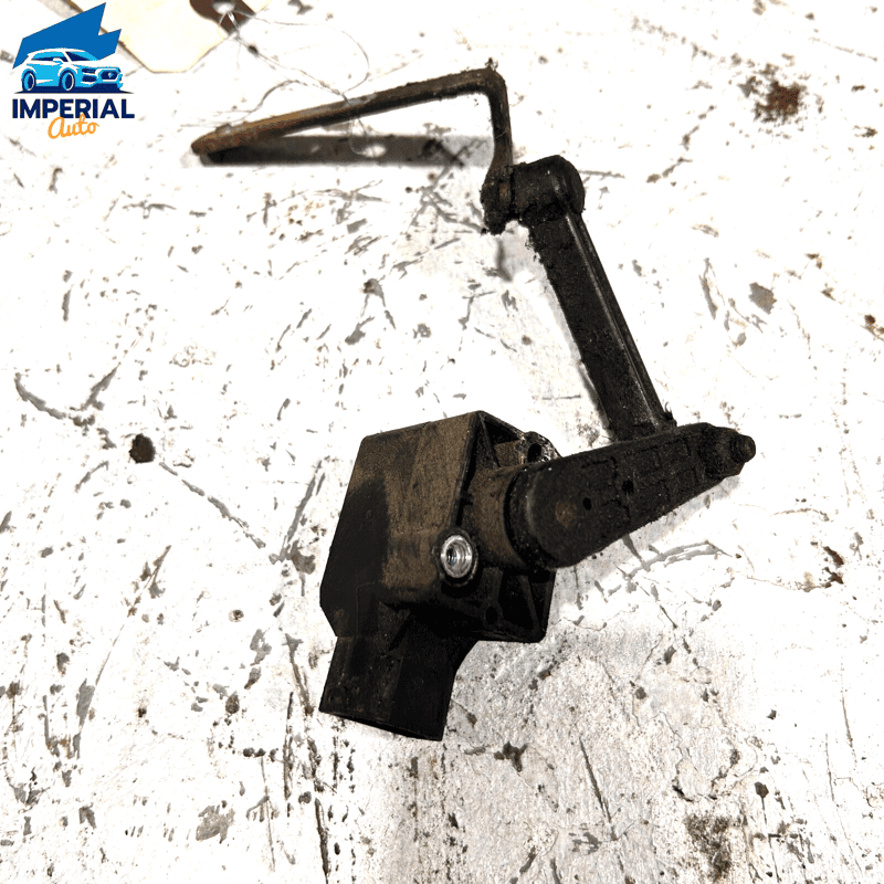 13-16 MERCEDES GL450  REAR PASSENGER SIDE SUSPENSION HEIGHT LEVEL SENSOR OE