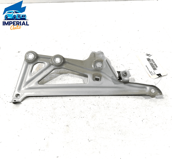 BMW X1 F48 2016-2022 FRONT PASSENGER SIDE FENDER SUPPORT MOUNT BRACKET OEM 