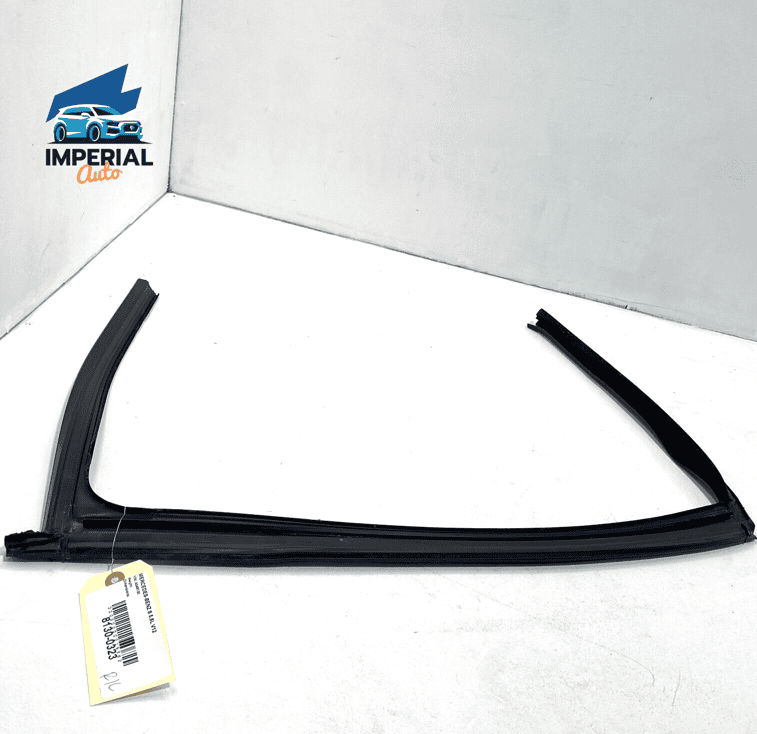 MERCEDES W221 S600 REAR DRIVE DOOR GLASS RUN CHANNEL WEATHERSTRIP OEM 2007-