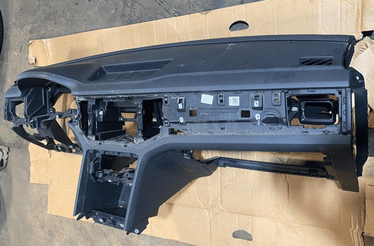 GENUINE 18-21 VOLKSWAGEN ATLAS DASHBOARD INSTRUMENT DASH PANEL OEM