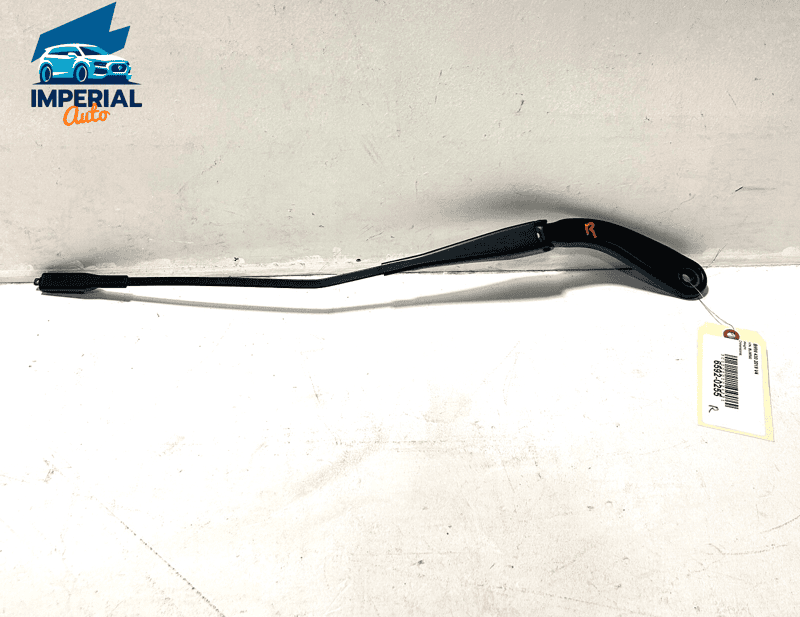 2017 - 2020 BMW 430I XDRIVE FRONT RIGHT PASSENGER SIDE WINDSHIELD WIPER ARM