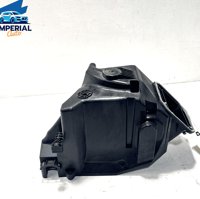 07-13 MERCEDES S550 ENGINE UNDERHOOD COMPARTMENT FUSE BOX RELAY HOUSING CAS