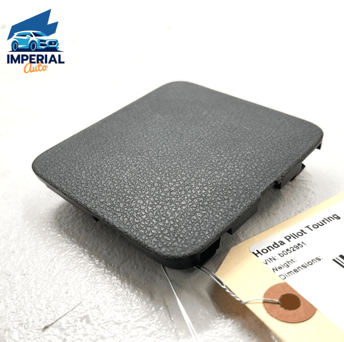 2016-2018 HONDA PILOT TAILGATE LIFTGATE BACK DOOR LOCK ACCESS COVER CAP TRI