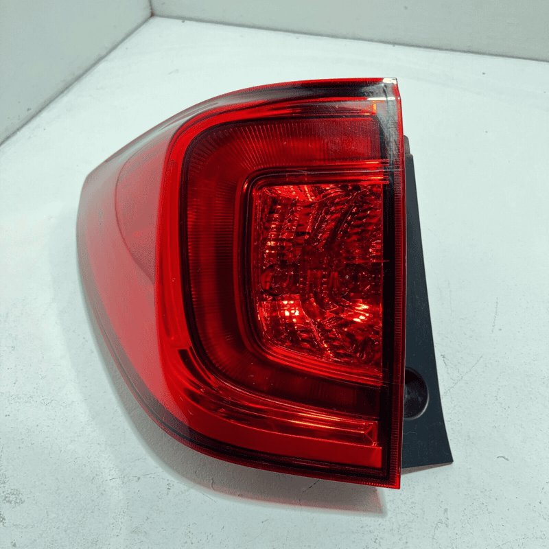 HONDA PILOT 2016-2018 REAR LEFT DRIVER SIDE OUTER TAILLIGHT TAIL LIGHT LAMP