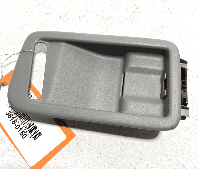 2016-17-18-2021 HONDA PILOT SECOND ROW CENTER SEATBELT ROOF COVER TRIM REAR