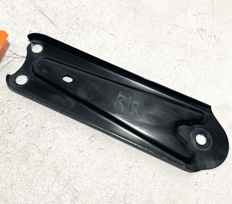 2016-2021 Honda Pilot Rear Sub Frame Stay Support Bracket  Passenger Side O