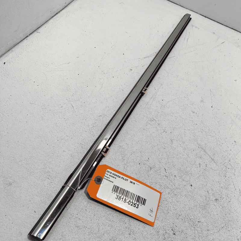 2016 - 2021 Honda Pilot Front Passenger Side Door Window Belt Molding Cover