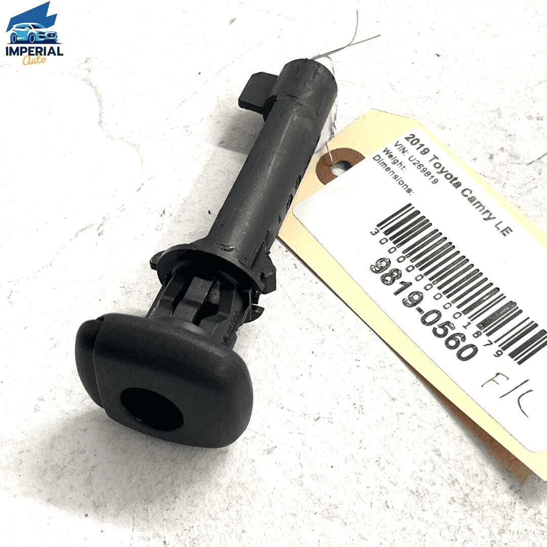 18-21 Toyota Camry Front Left or Right Headrest Guide Sleeve Lock OEM Black