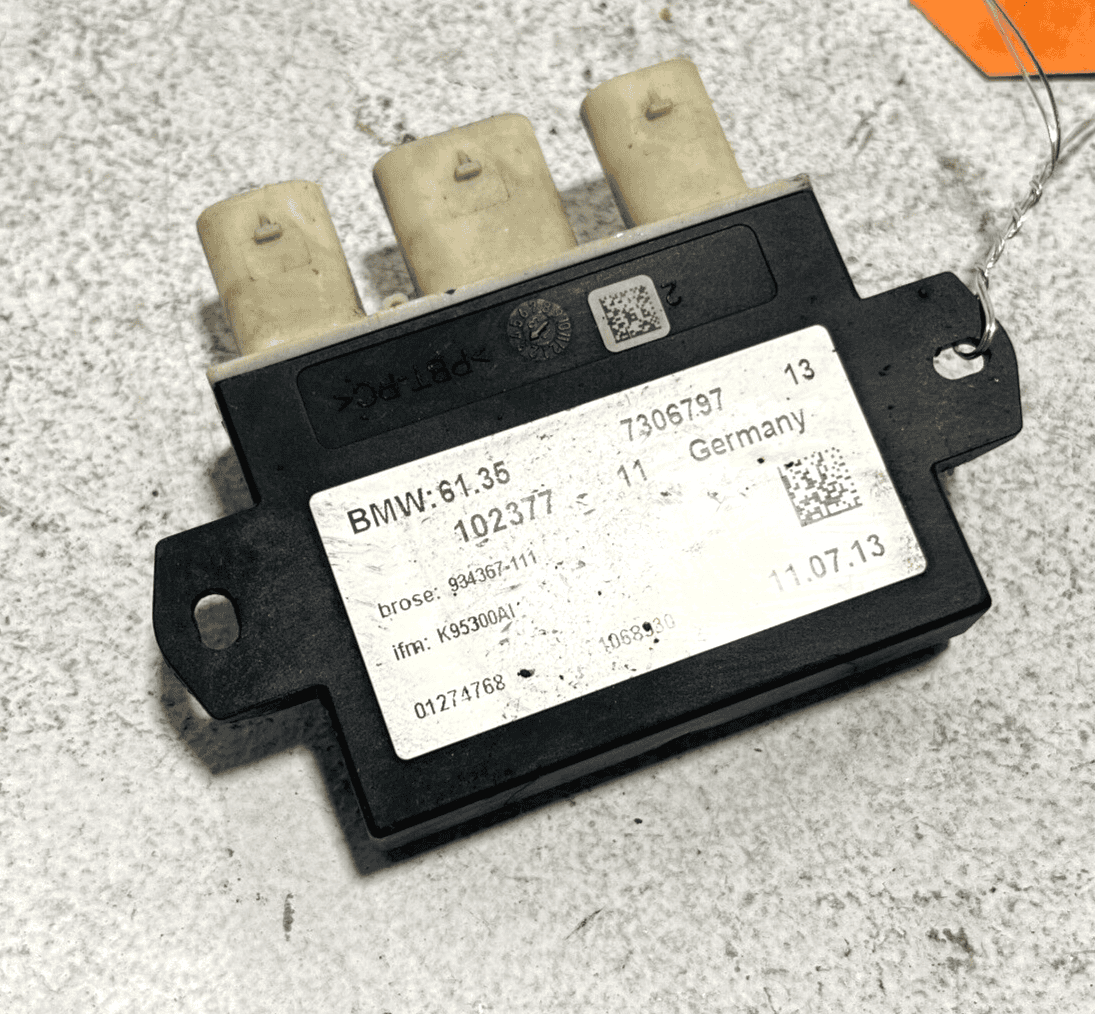 2011-2016 BMW 535i xDrive Rear Trunk Lid Smart Opener Control Module OEM