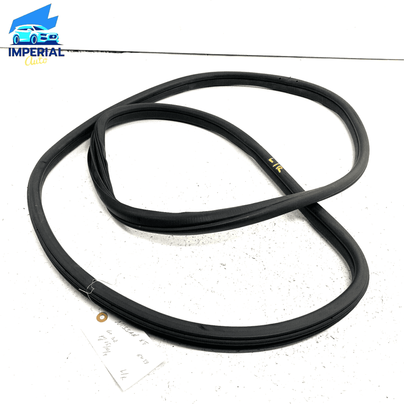 2008-2019 Nissan Xterra Rear Left Side On Body Seal Wheatherstrip OEM 