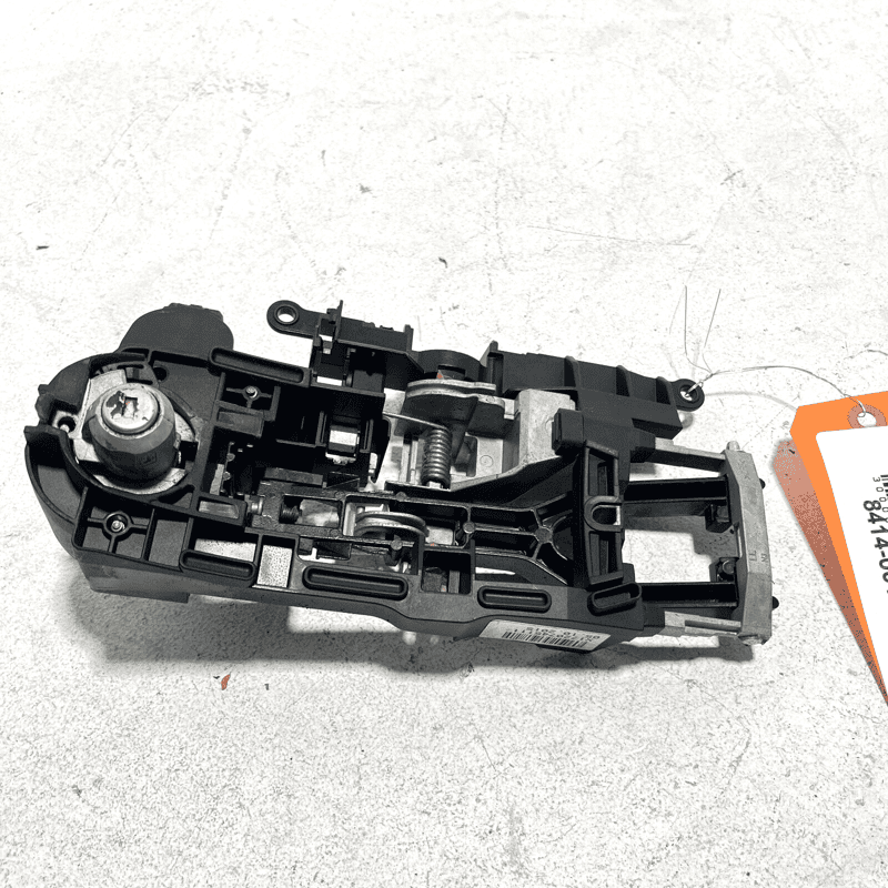 Front Left / Driver Side Exterior Door Handle Bracket BMW 528i 2011-2016 OE