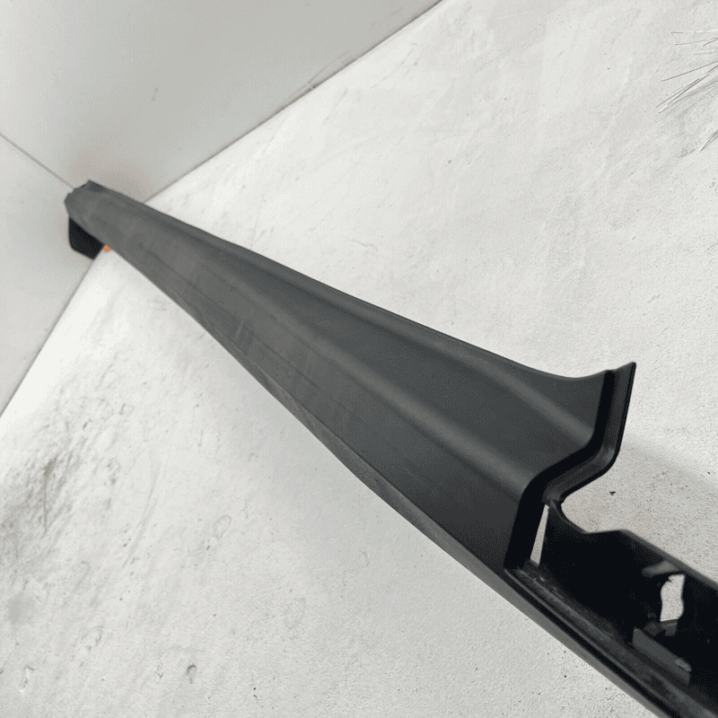 2016-2021 HONDA PILOT RIGHT PASSENGER SIDE SKIRT ROCKER MOLDING COVER PANEL