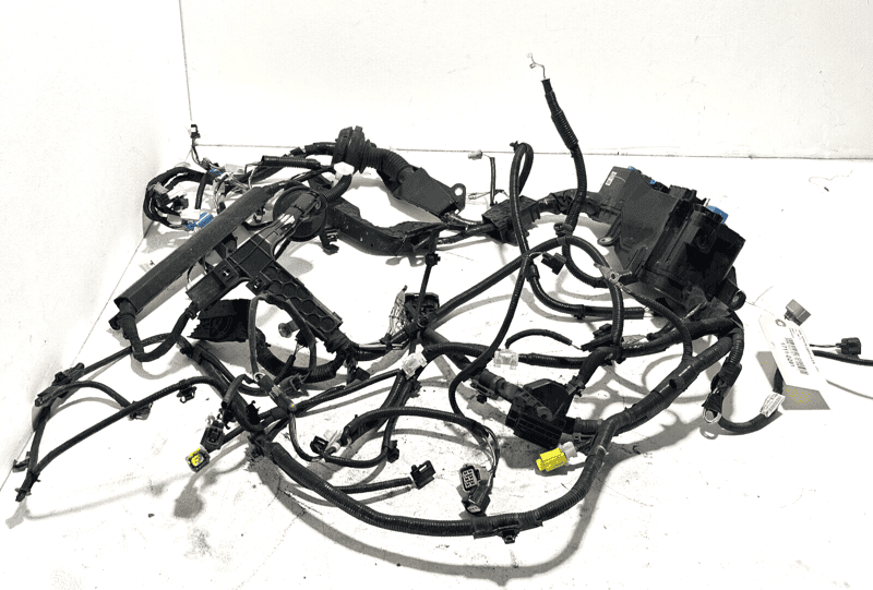 2020 TOYOTA CAMRY LE 2.5L ENGINE BAY ROOM WIRE WIRING HARNESS & FUSE BOX OE
