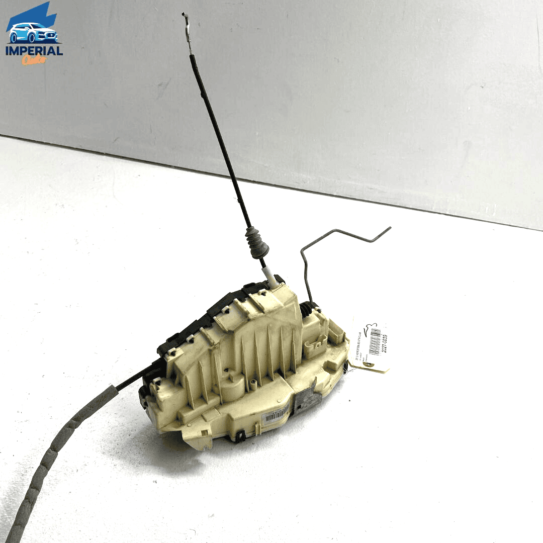 07-13 Mercedes S550 CL550 Front Driver Side Door Lock Latch Actuator Keyles