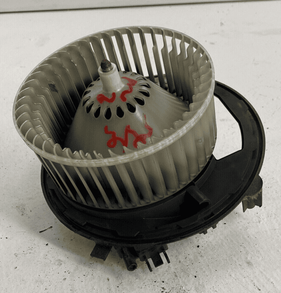 GENUINE 18-21 VW ATLAS AIR CLIMATE CONTROL BLOWER MOTOR FRONT OEM 3QF819021