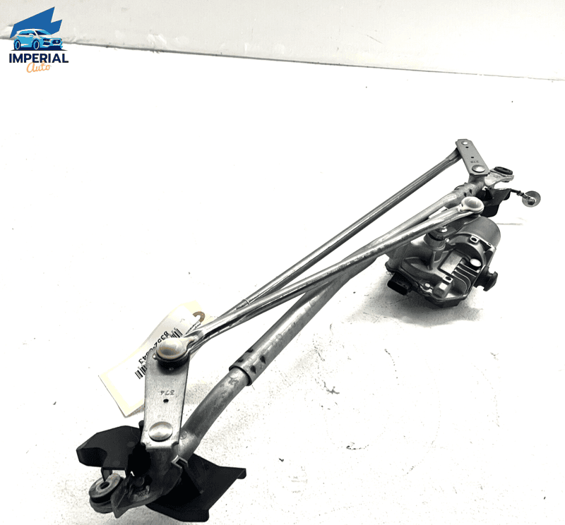 Toyota Camry XSE 2018-23 Front Windshield Wiper Transmission Motor Assembly