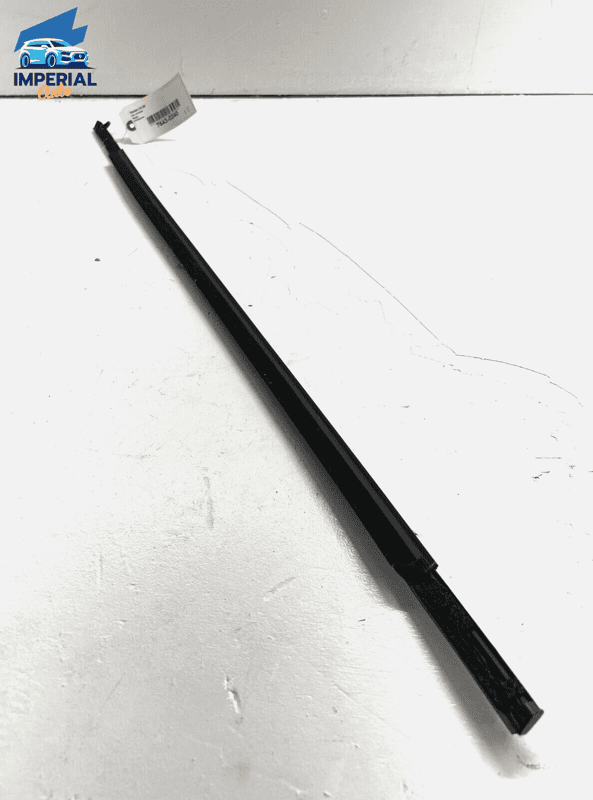 2023 MAZDA CX-50 FRONT LEFT DRIVER DOOR WINDOW BELT MOLDING WHEATHERSTRIP O