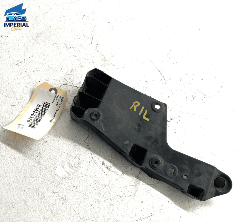 Rear Left Driver Side Bumper Seal Support Bracket OEM Toyota Camry 2018-23 