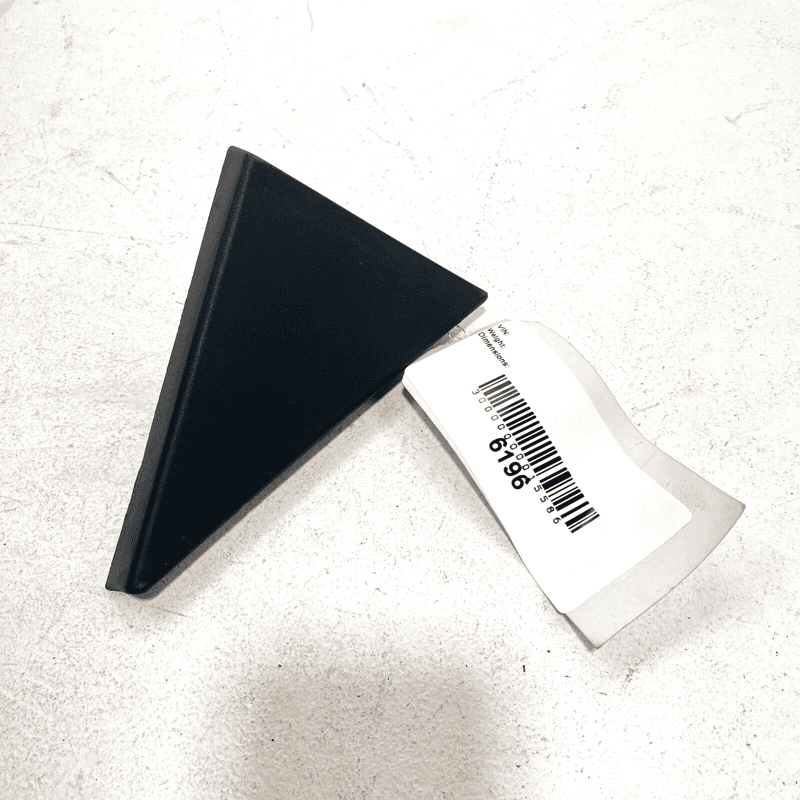 2015-2019 HYUNDAI SONATA REAR LEFT DOOR WINDOW CORNER TRIM BLACK 