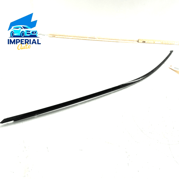 2018-2023 TOYOTA CAMRY FRONT RIGHT PASSENGER SIDE DOOR WINDOW UPPER MOLDING