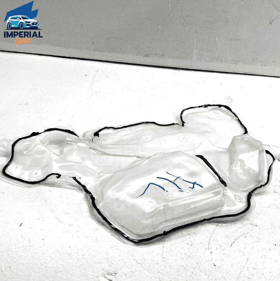 2012-2018 Ford Focus ST Front Left Driver Side Door Splash Shield Deflector