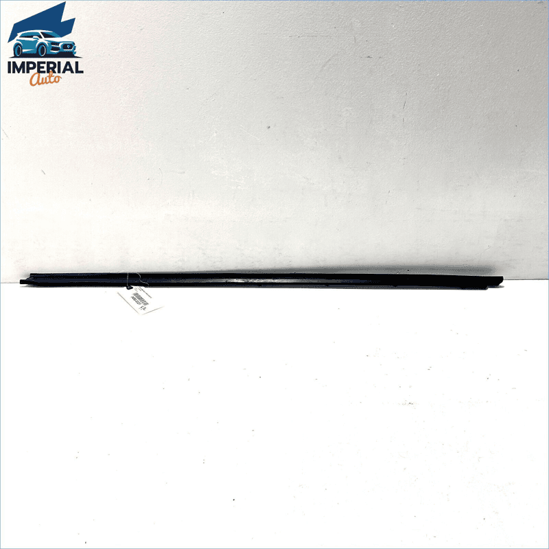 07-13 MERCEDES W221 FRONT LEFT DOOR LEDGE LOWER WEATHERSTRIP MOLDING OEM